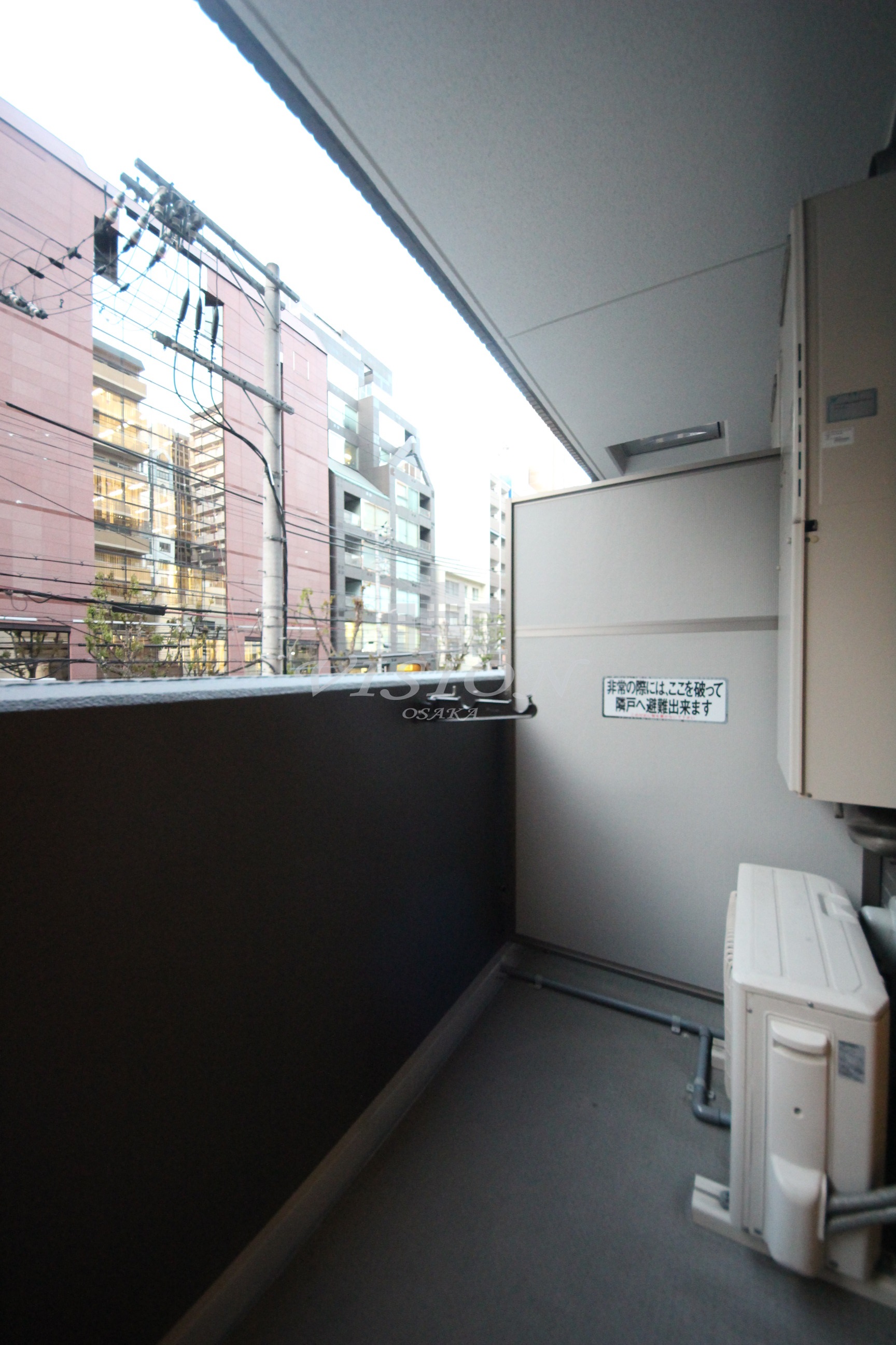 バルコニー　室内写真は別タイプのものです