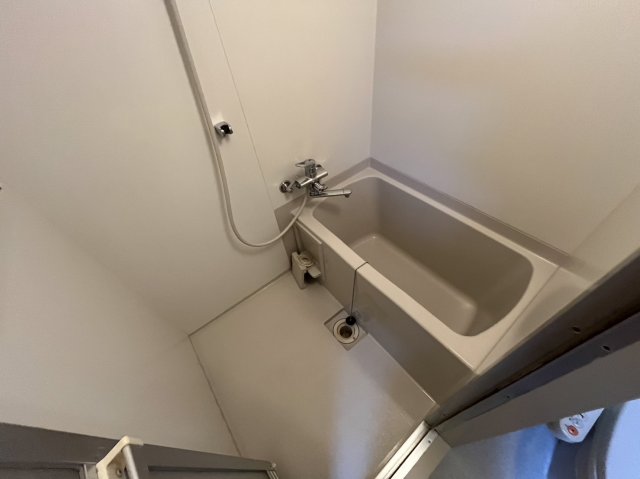 バス・シャワールーム　アル・ドゥ・6