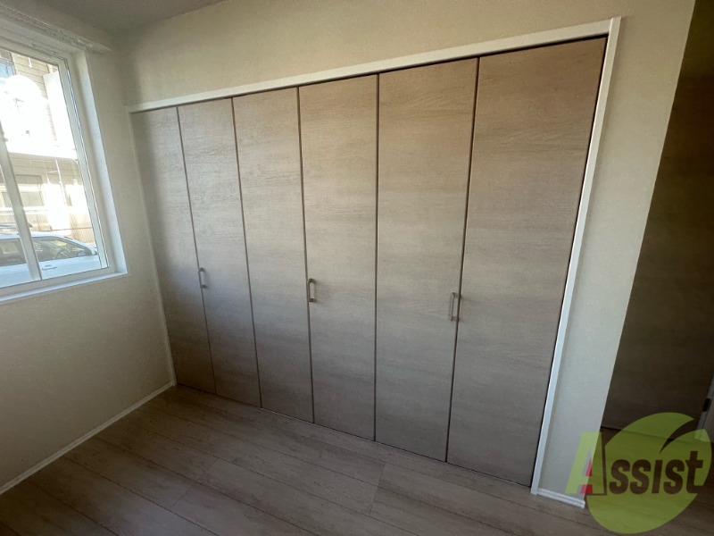 収納　収納スペースはこんな感じで大きさは十分ありますね。