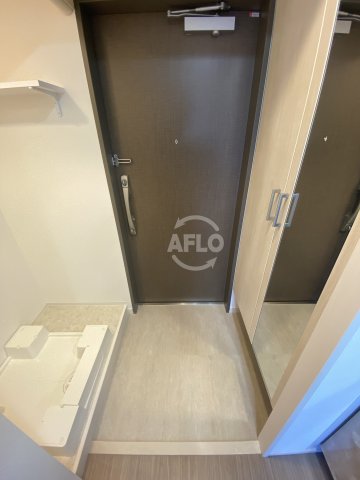 玄関　スプランディッド高井田　玄関