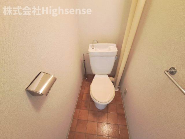 トイレ　シンプルで使いやすいトイレです