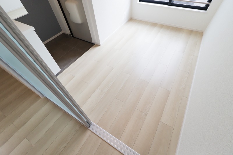 バルコニー　図面と現状に相違がある場合には現状を優先