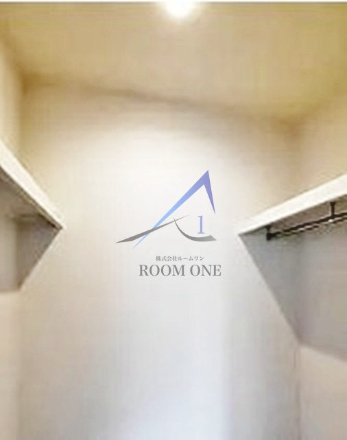 収納　ウォークインクローゼットです。