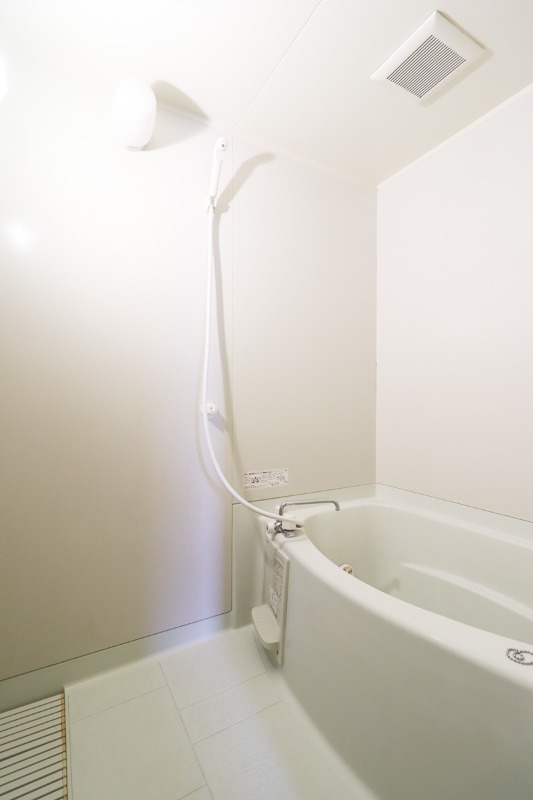 バス・シャワールーム　図面と現状に相違がある場合には現状を優先