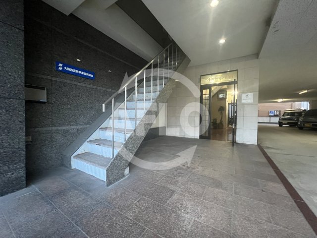 エントランス　ベイストーン市岡　エントランス