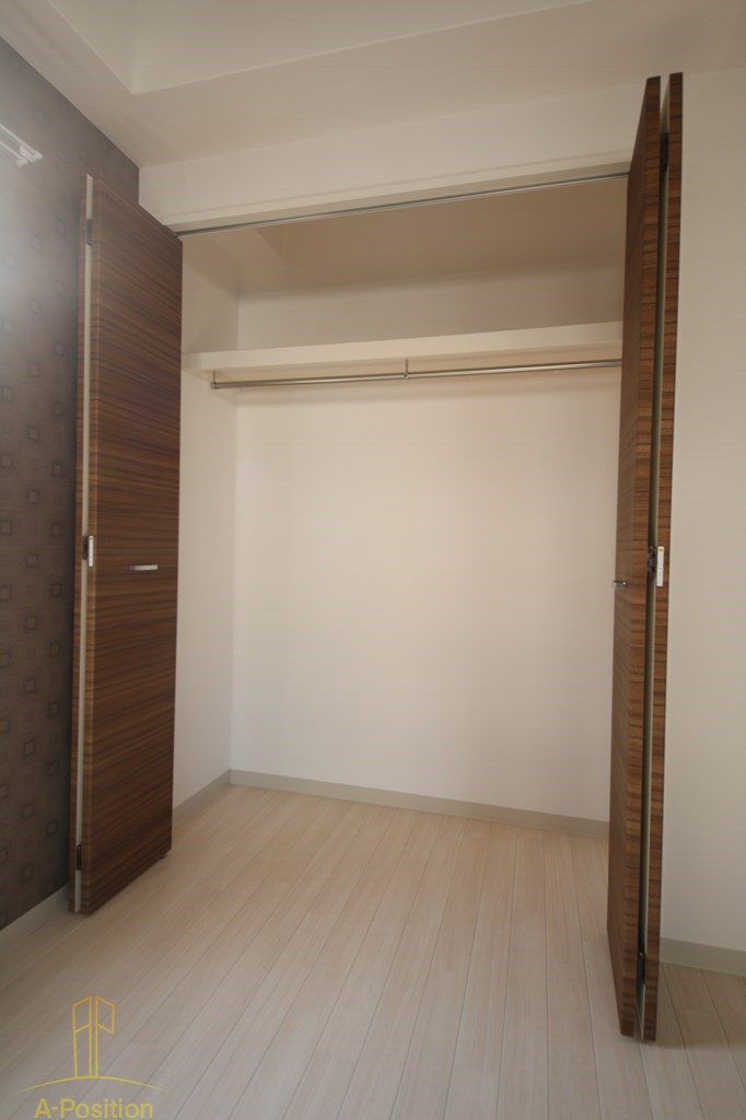 収納　ウインズコート今福西