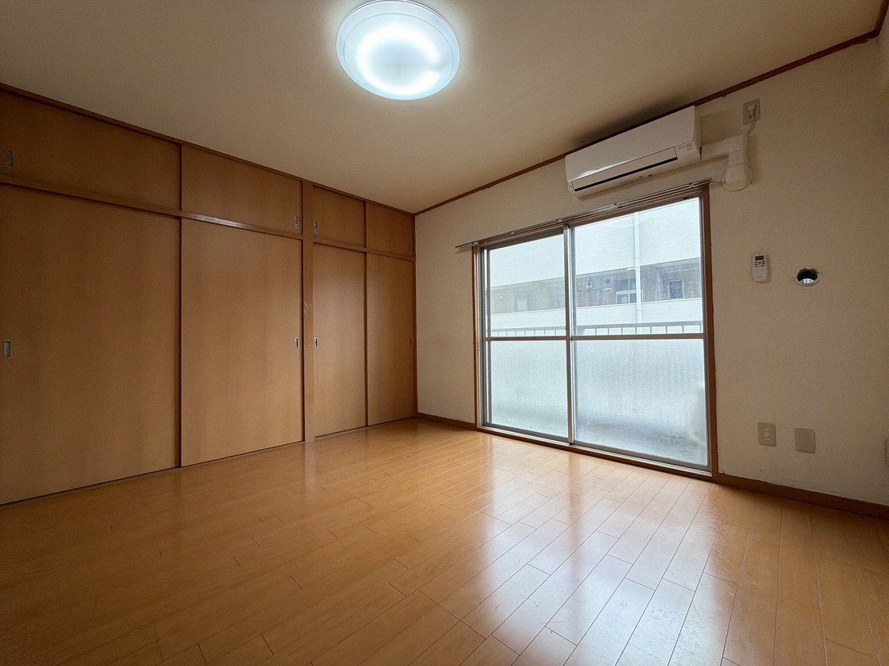 居室・リビング　※クリーニング・リフォーム中