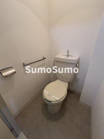 トイレ　トイレもきれいです