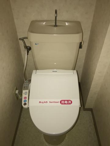 トイレ　シャワー付トイレ