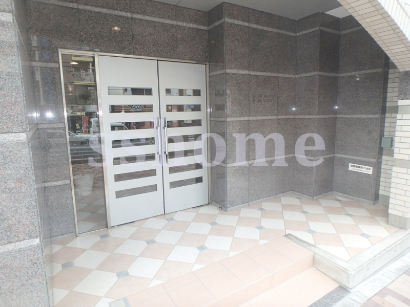 エントランス　建物入口