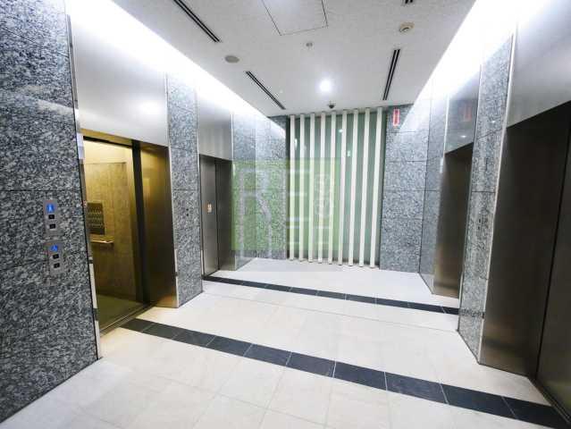 エントランス　リライフ浅草店