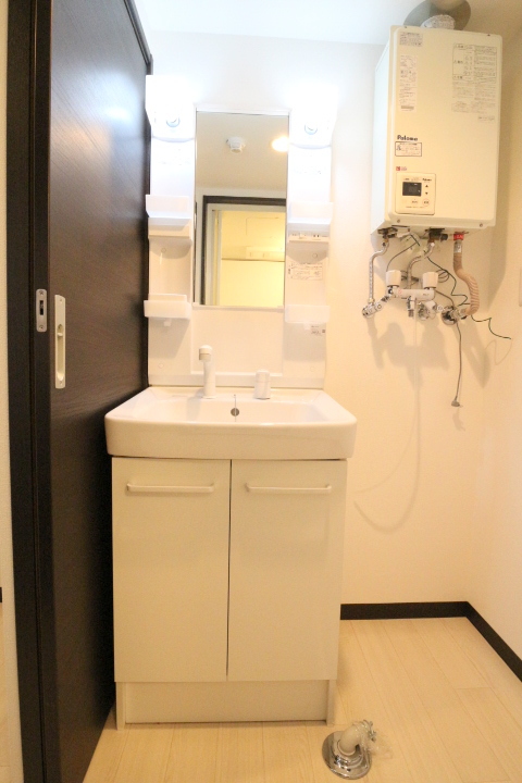 洗面設備　洗面化粧台付き☆