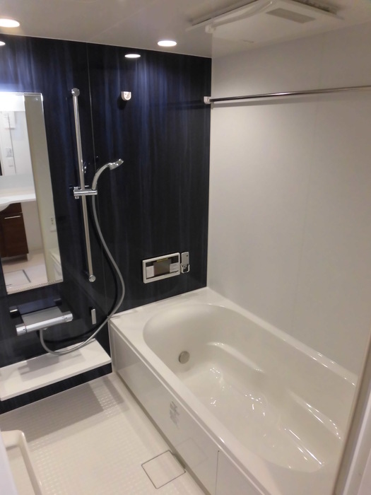 バス・シャワールーム　ゆったり過ごせるお風呂です