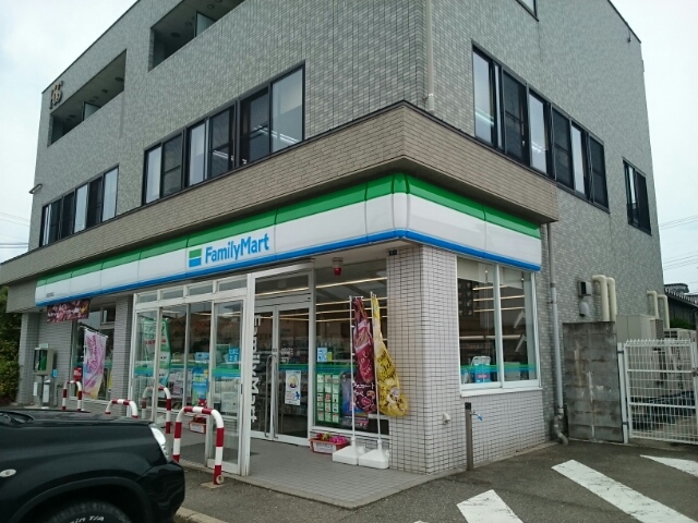 コンビニ　ファミリーマート新潟天野店（コンビニ）まで400m