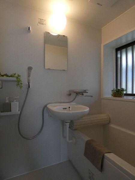 バス・シャワールーム　参考写真（他号室）