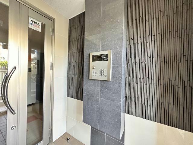 エントランス　エントランス部分