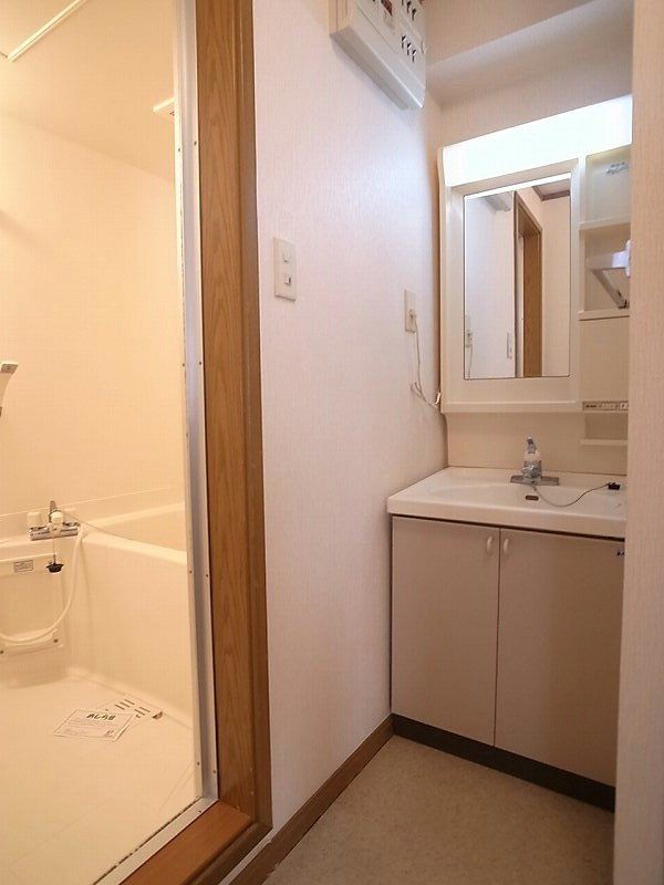 洗面設備　独立洗面台