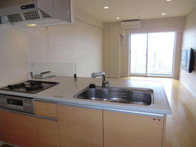 その他部屋・スペース　４２型プラズマTV付リビング