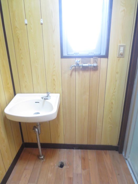 洗面設備　※同系タイプ