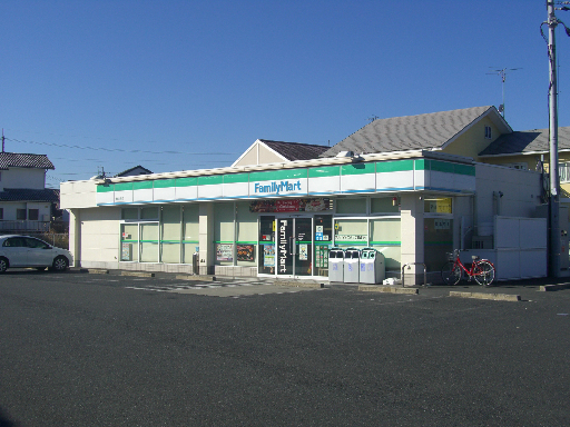コンビニ　ファミリーマート 野洲大畑店（コンビニ）まで530m