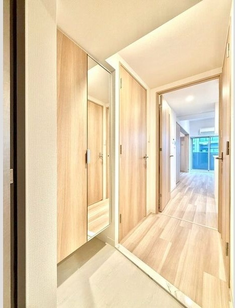 玄関　初期費用分割可★ご希望の場所まで無料送迎サービス付♪