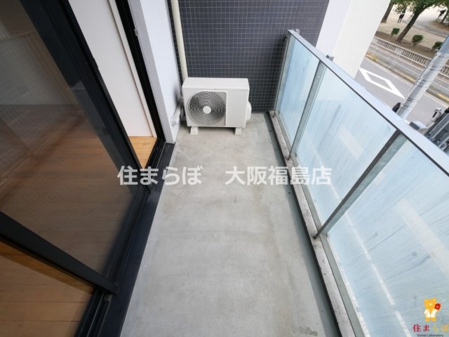 バルコニー　日常使いを想像しながら