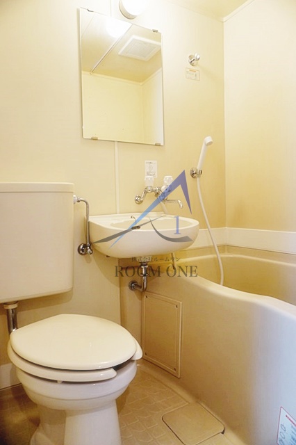 バス・シャワールーム　お風呂です。