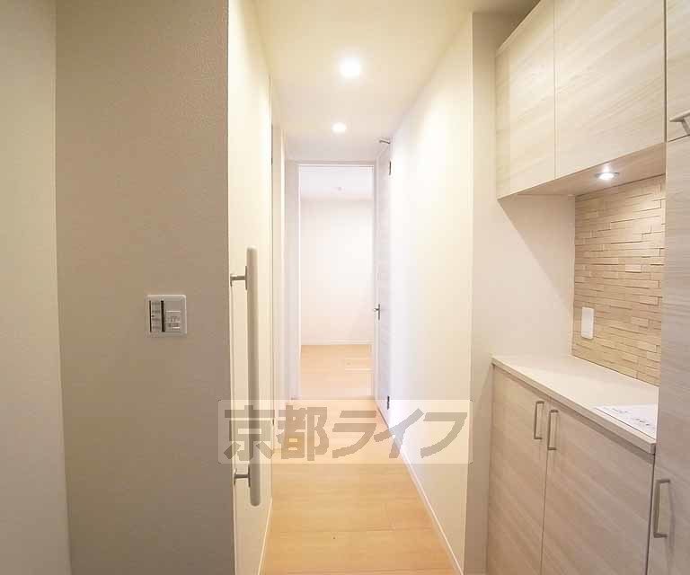 その他部屋・スペース　きれいな廊下です。