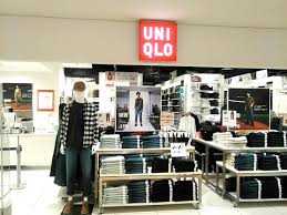 ショッピングセンター　ユニクロルミネ北千住店（ショッピングセンター）まで614m