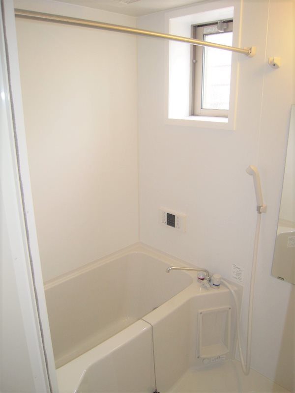 バス・シャワールーム　【WIC付きでたっぷり収納♪】