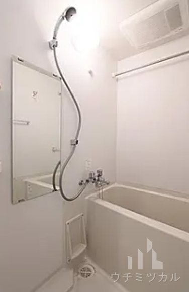 バス・シャワールーム　浴室