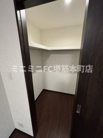 収納　※奇数階はホワイト系のお部屋です。