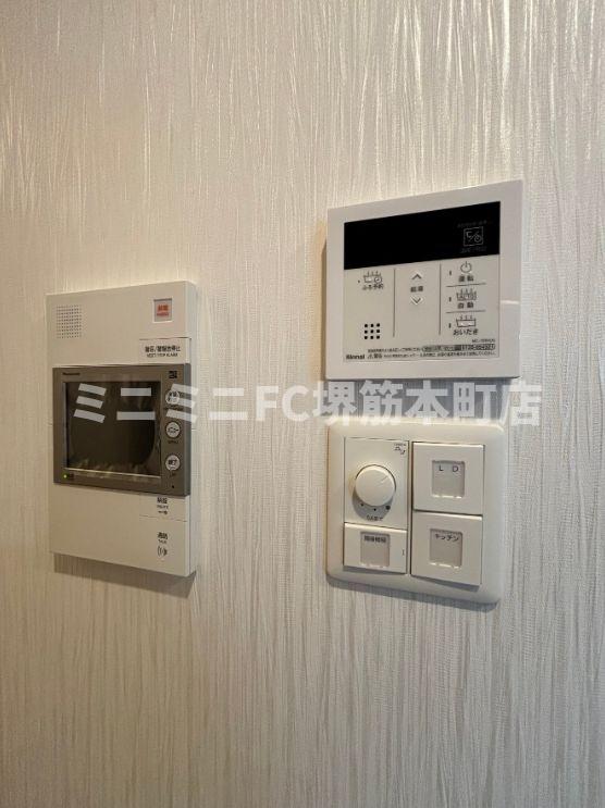 セキュリティ　※奇数階はホワイト系のお部屋です。