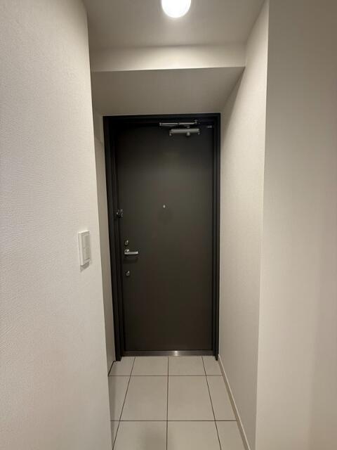 玄関　※同タイプ別階数部屋