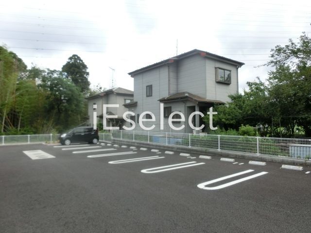 駐車場　敷地内駐車場