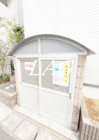 その他共有部分　共用ゴミ置き場です。