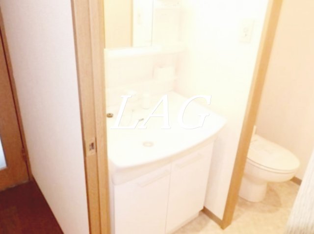 洗面設備　洗面台です。