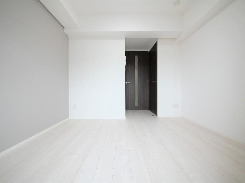 居室・リビング　室内