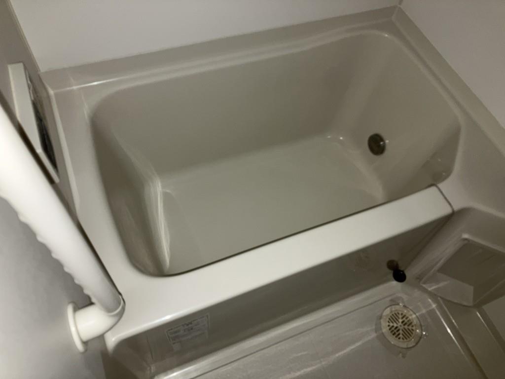 バス・シャワールーム　※写真は同物件同タイプ別室のものです