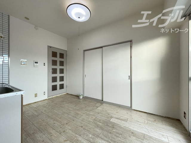 居室・リビング　※改装中