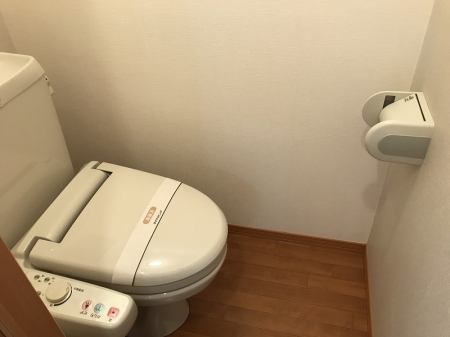 トイレ　シンプルで使いやすいトイレです