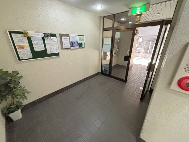 ロビー