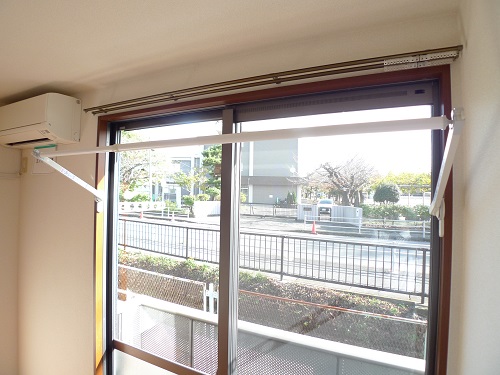 その他設備　室内物干し機