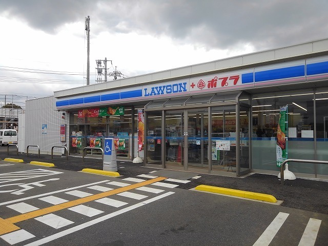 コンビニ　ローソンポプラ琴浦赤碕店（コンビニ）まで210m