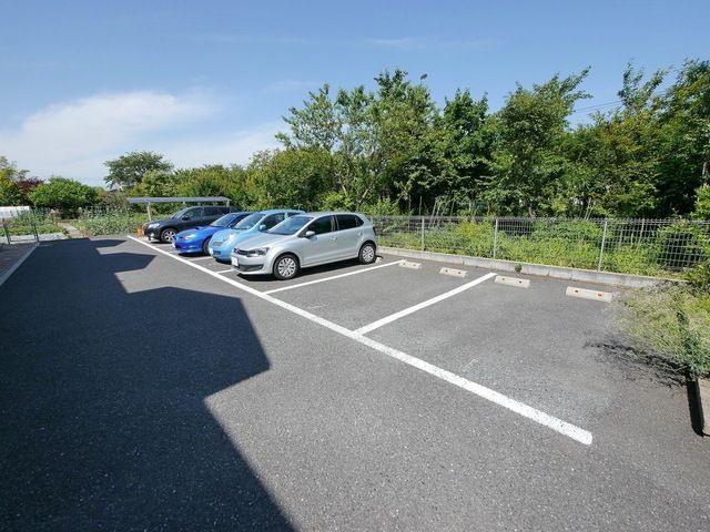 駐車場　★外観・共用部分★