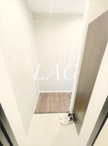 玄関　玄関です。