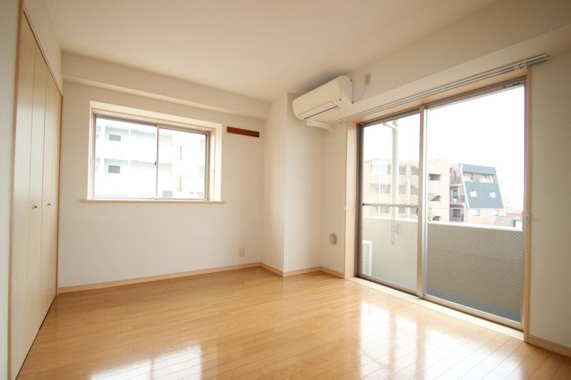 居室・リビング　maison S.K.M  　荒川区西日暮里2