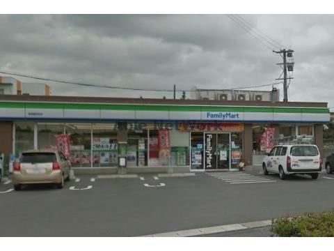コンビニ　ファミリーマート碧南鶴見町店（コンビニ）まで547m
