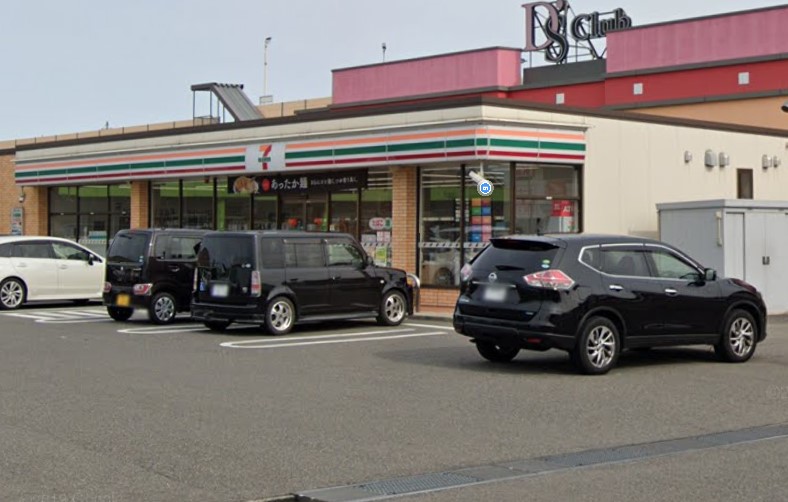 コンビニ　セブンイレブン 新潟浜谷町店（コンビニ）まで542m