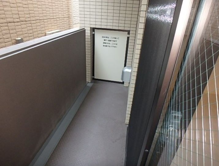 バルコニー